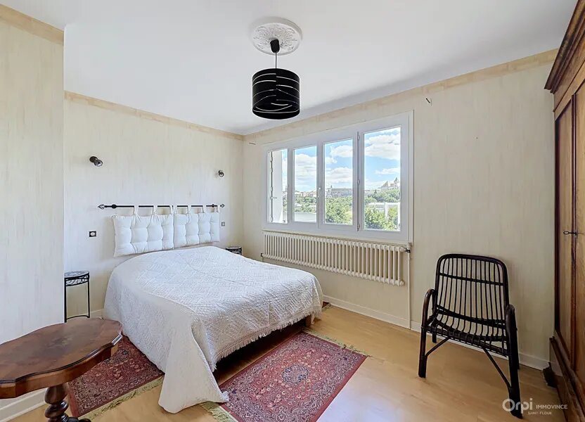 Appartement à vendre, 136m², Saint-Flour