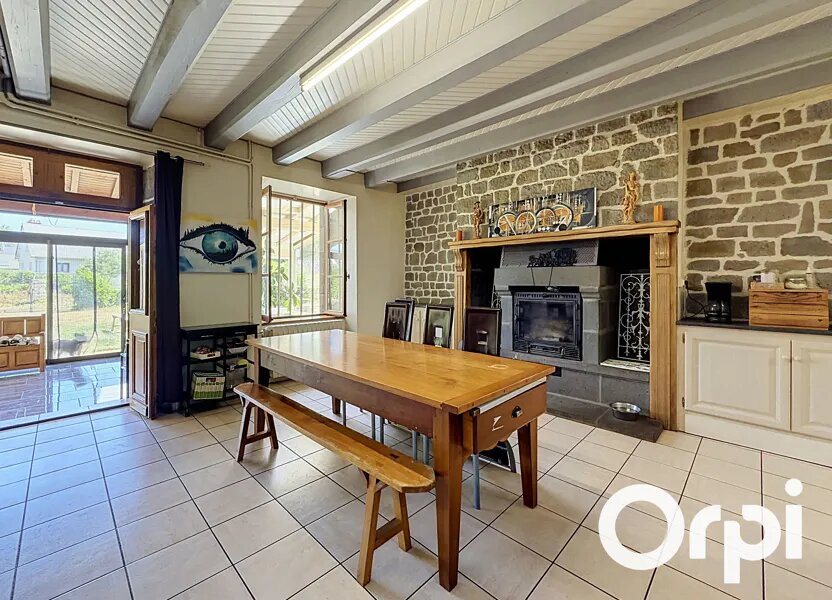 Maison à vendre, 140m², Neuvéglise