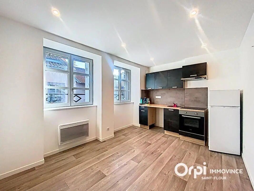 Appartement à louer, 28m², Saint-Flour