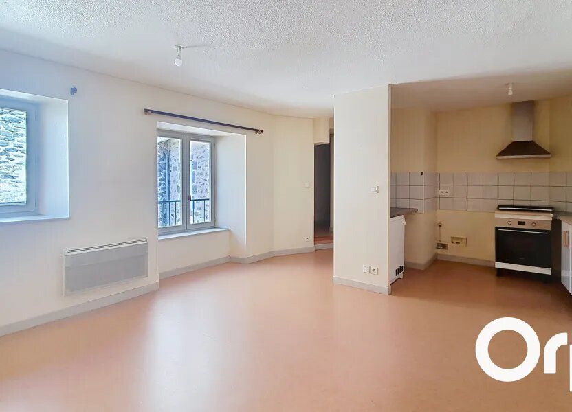 Appartement à louer, 51m², Saint-Flour