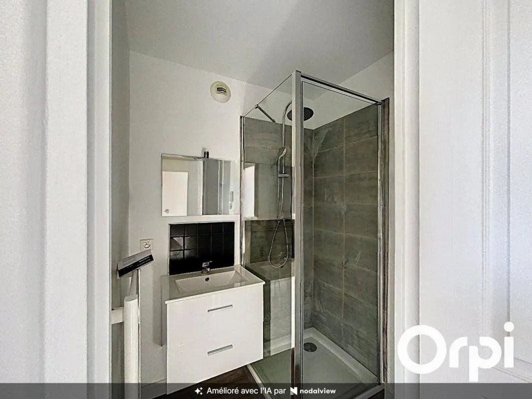 Appartement à louer, 47m², Saint-Flour