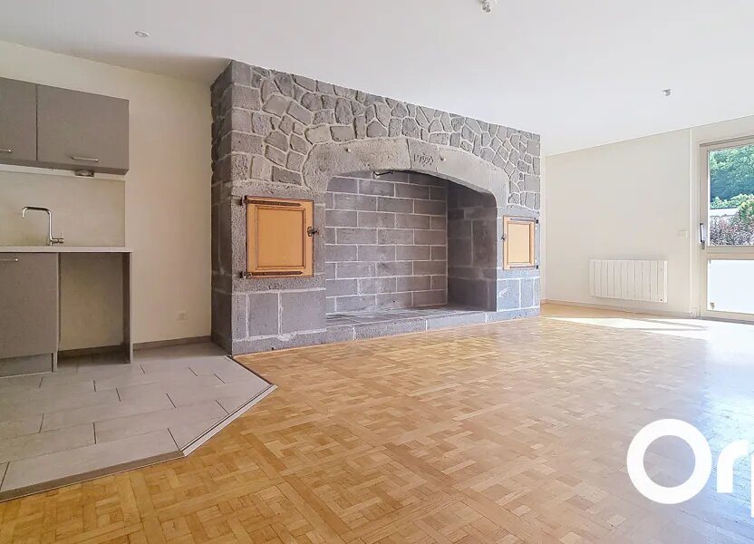 Appartement à louer, 58m², Saint-Flour