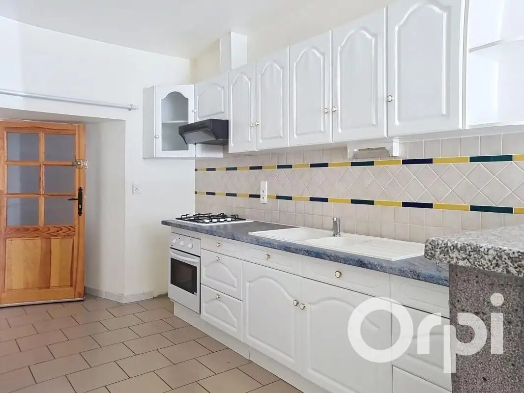 Appartement à louer, 58m², Ruynes-en-Margeride