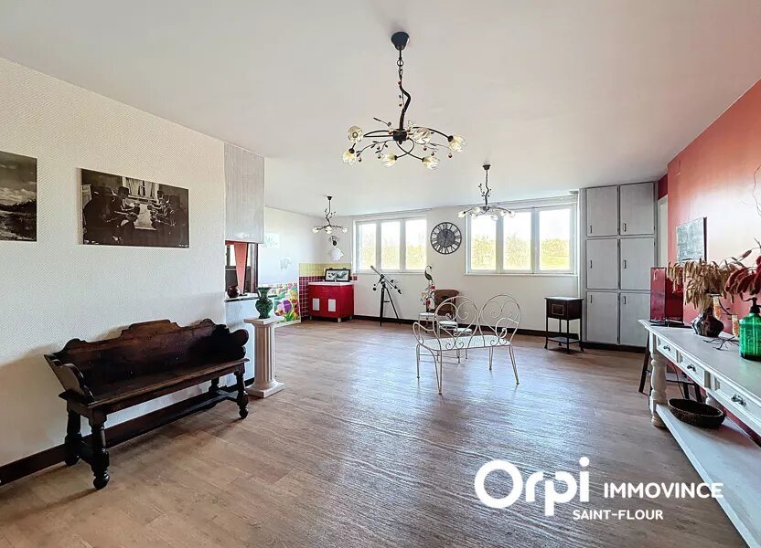Maison à vendre, 198m², Neuvéglise