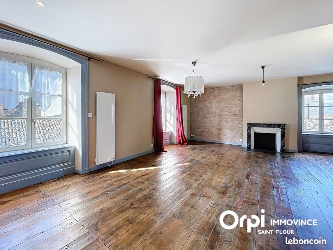 Appartement à vendre, 69m², Saint-Flour