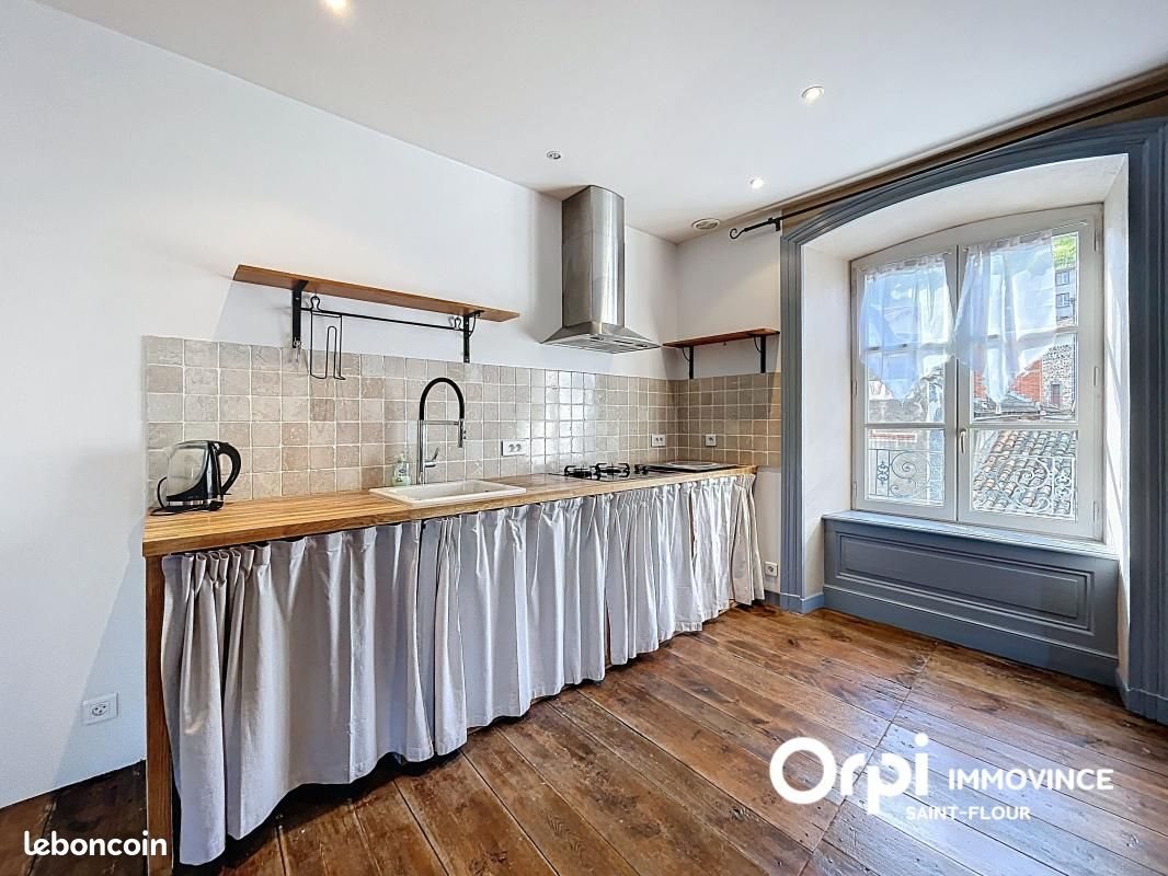 Appartement à vendre, 69m², Saint-Flour