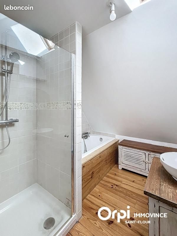 Appartement à vendre, 69m², Saint-Flour