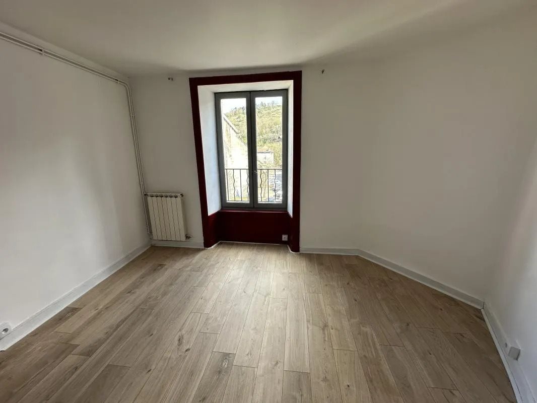 Appartement à vendre, 340m², Saint-Flour