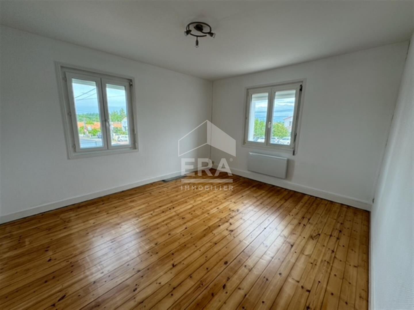 Appartement à louer, 90m², Royan