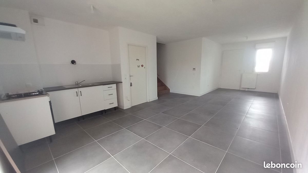 Appartement à louer, 79m², Royan