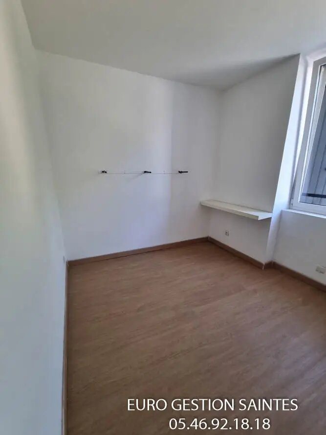 Appartement à louer, 28m², Saint-Porchaire