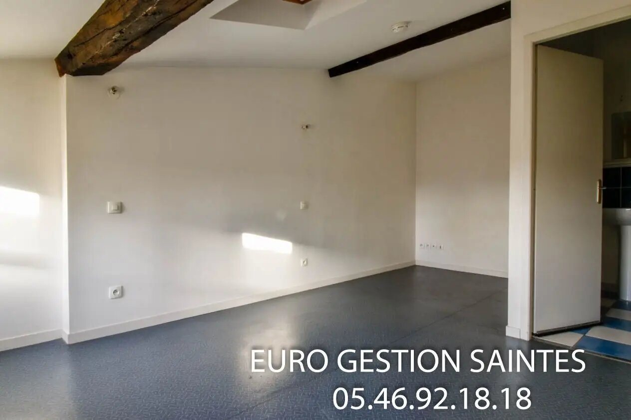 Appartement à louer, 31m², Saintes