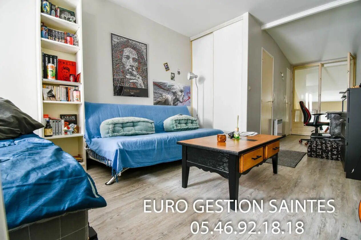 Appartement à louer, 29m², Saintes