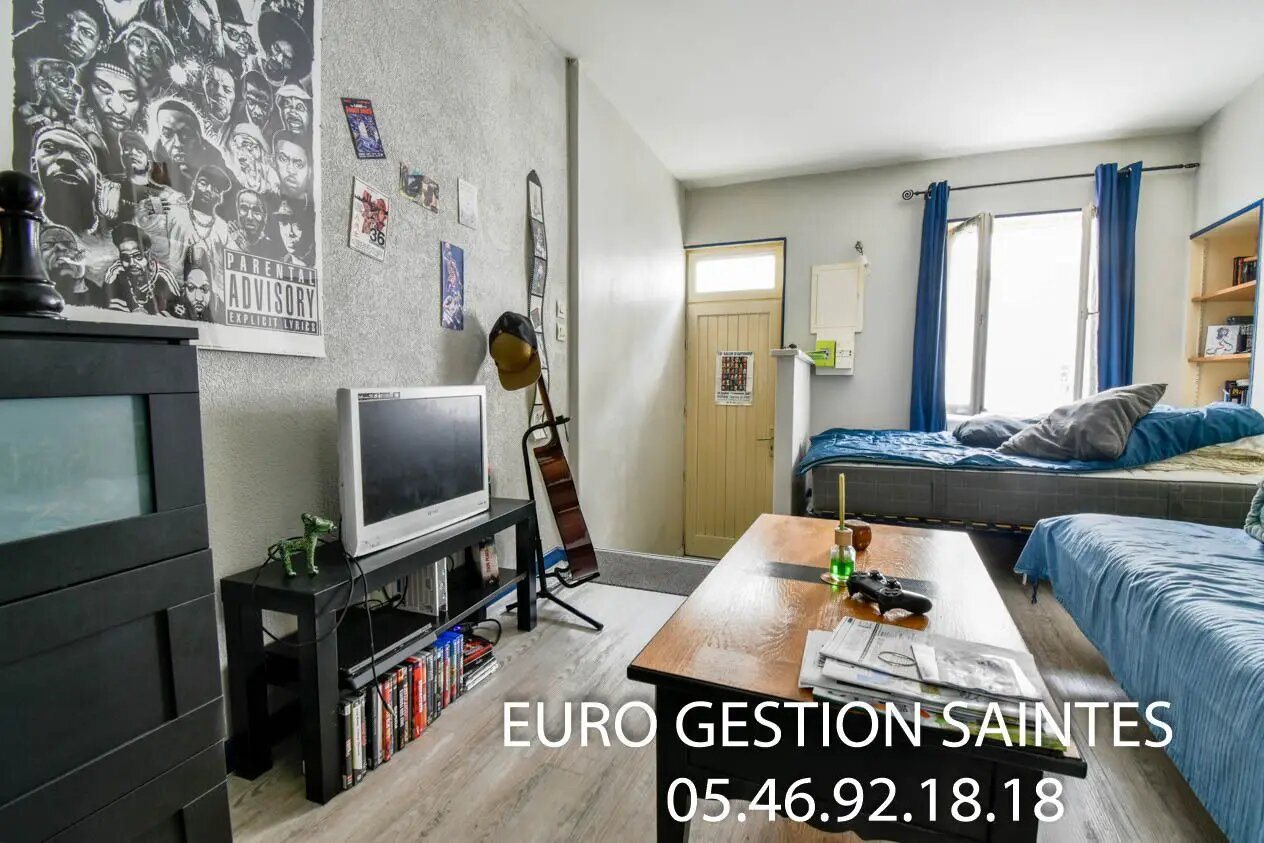 Appartement à louer, 29m², Saintes