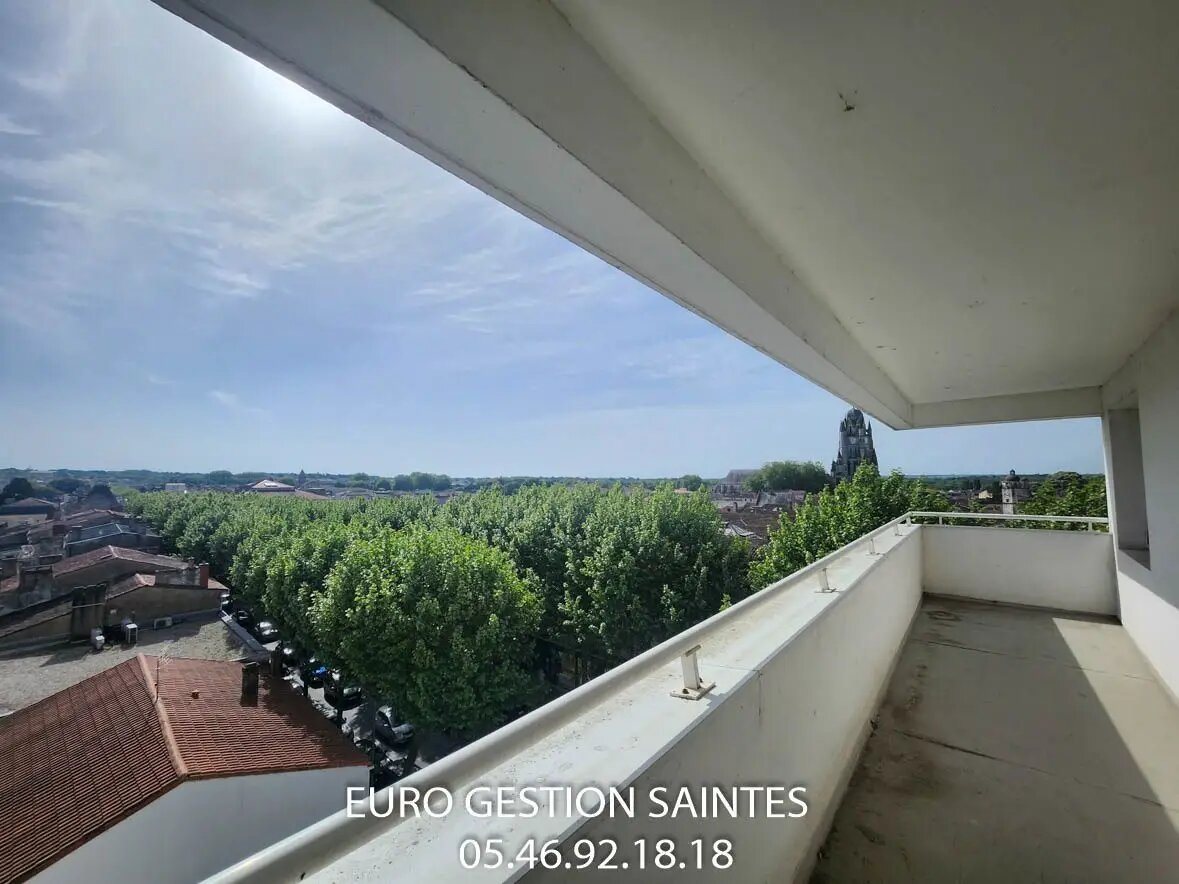 Appartement à vendre, 73m², Saintes