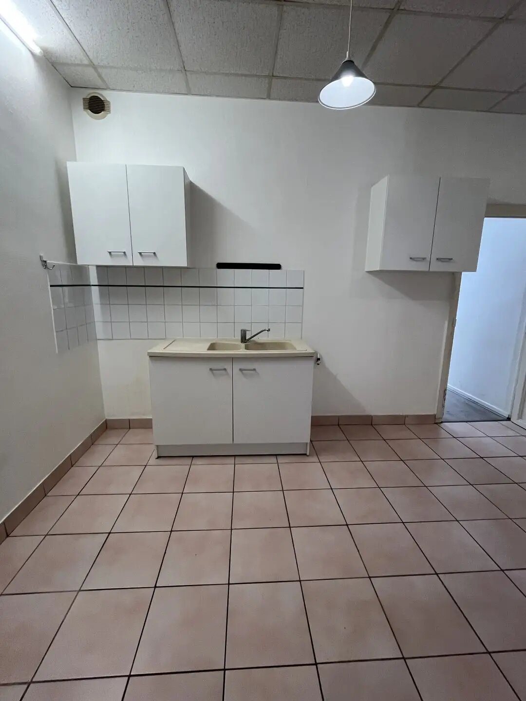 Appartement à louer, 40m², Saintes