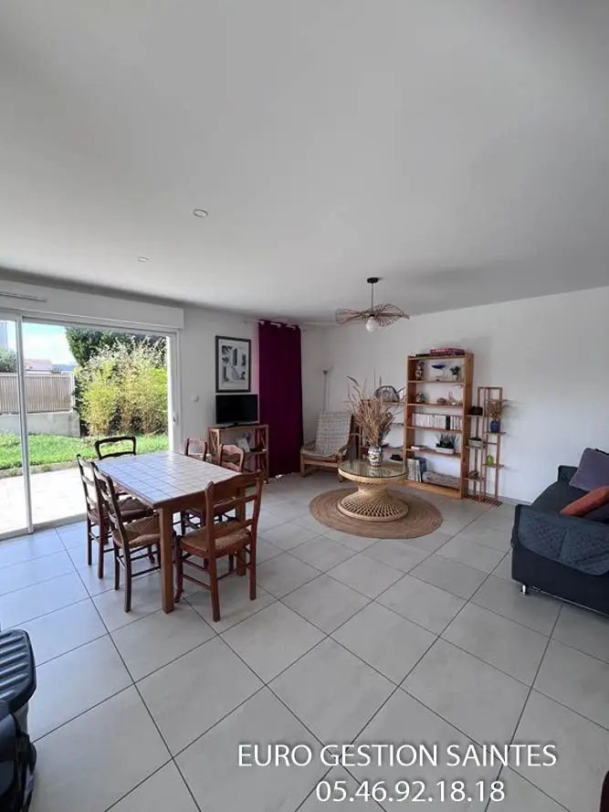 Maison à louer, 85m², Saintes