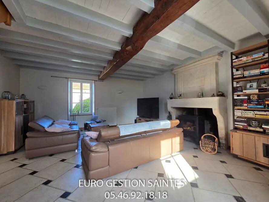 Maison à vendre, 145m², Corme-Royal
