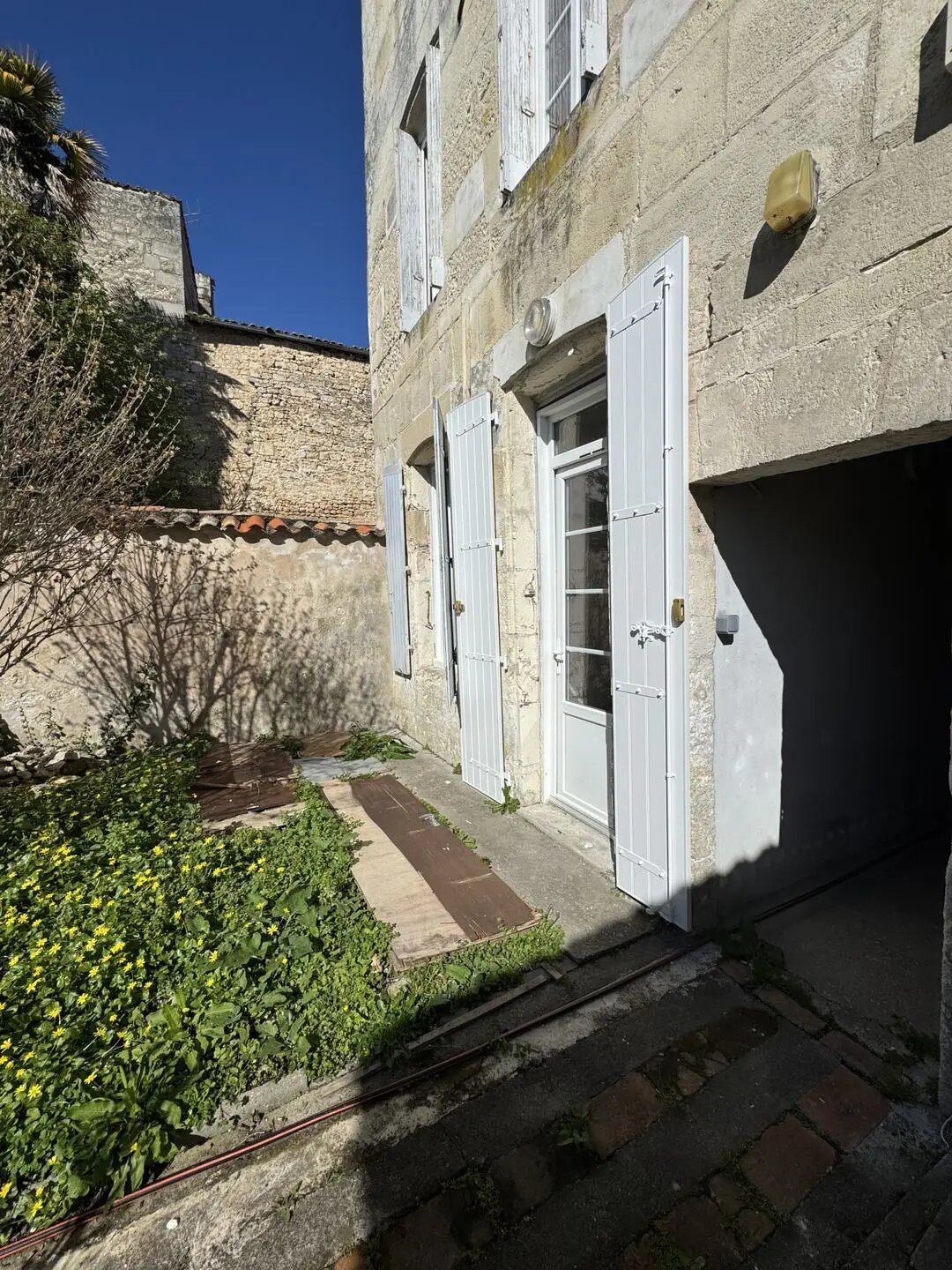 Appartement à louer, 20m², Saintes