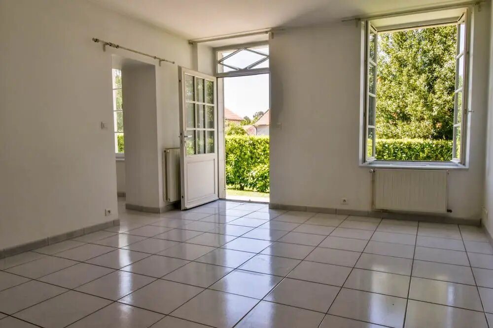 Appartement à louer, 60m², Saintes