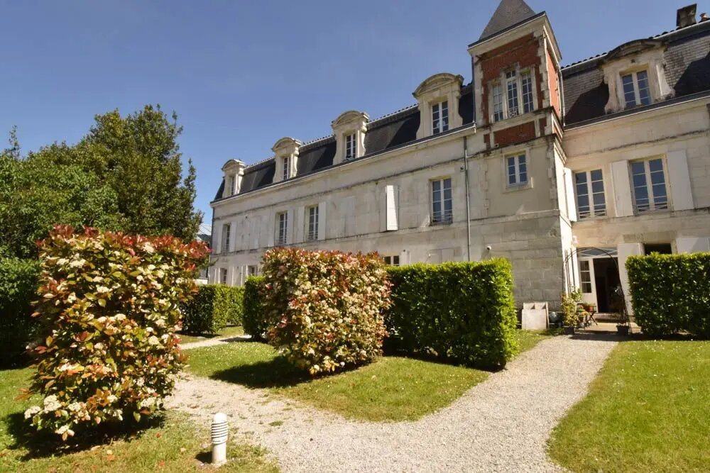 Appartement à louer, 60m², Saintes