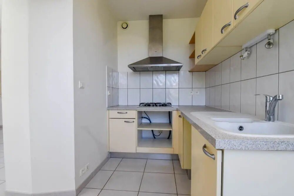 Appartement à louer, 60m², Saintes