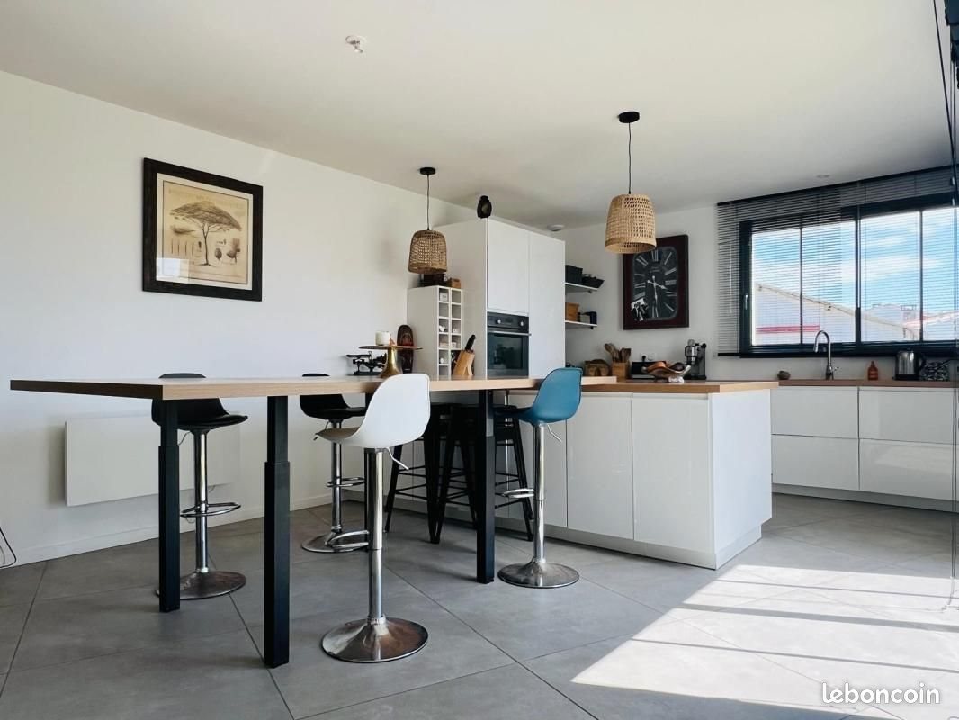 Maison à vendre, 137m², La Flotte