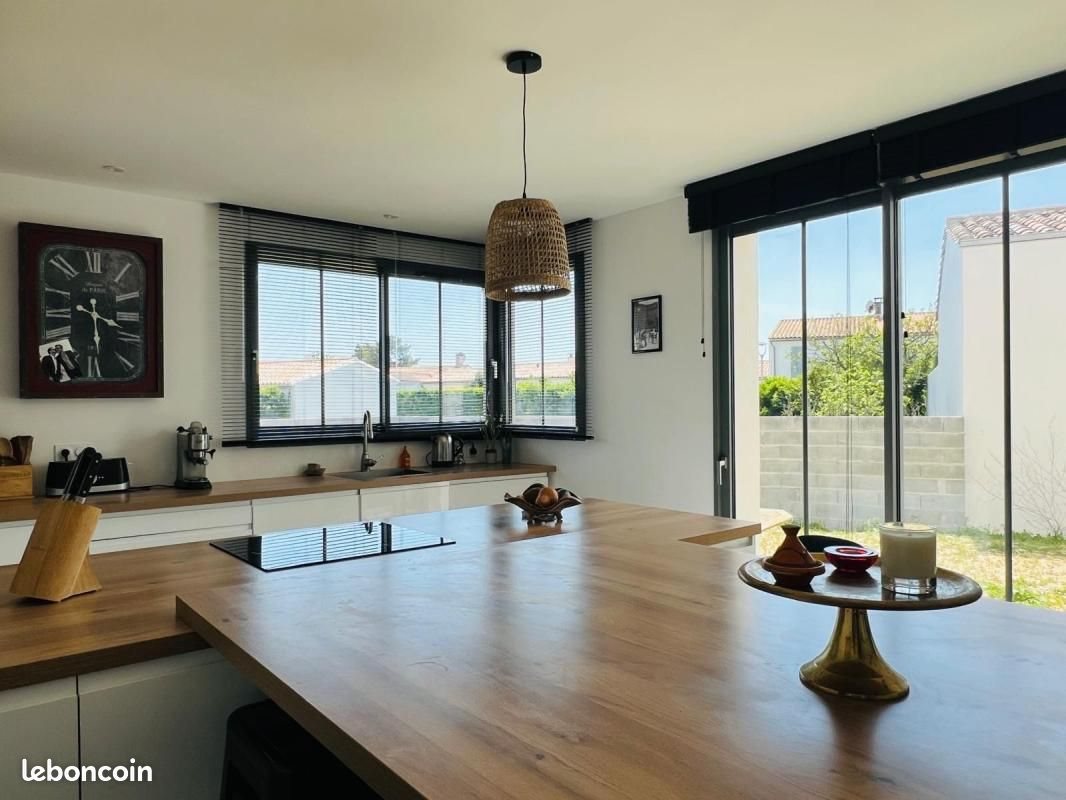 Maison à vendre, 137m², La Flotte