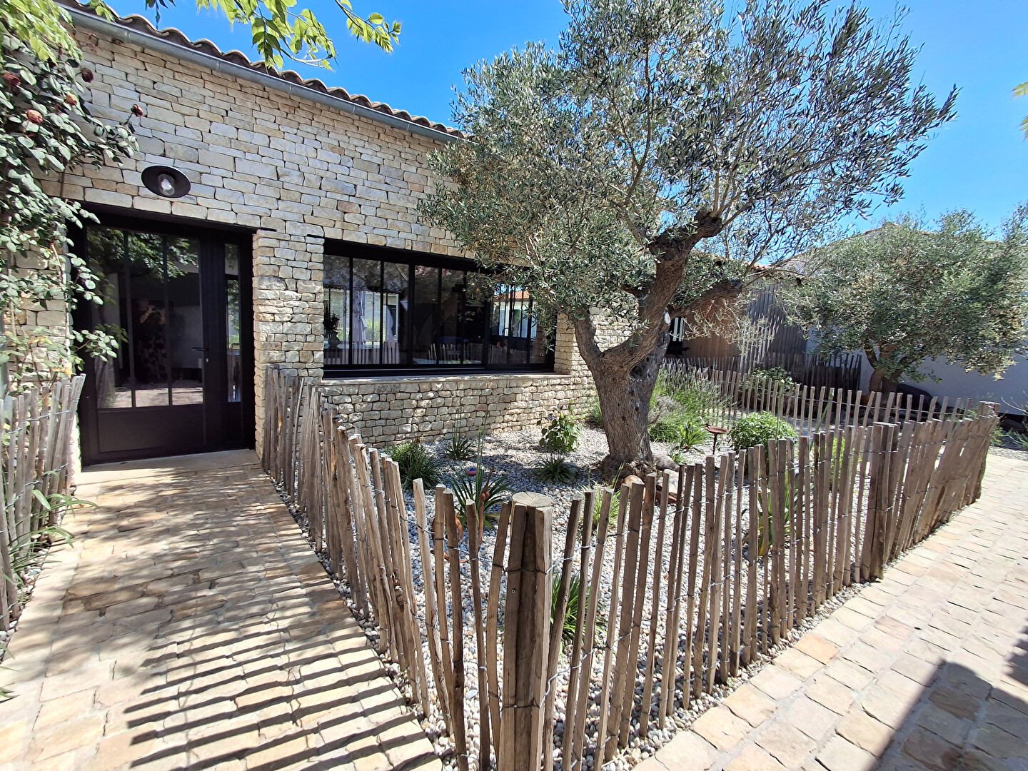 Maison à vendre, 512m², Saint-Vivien