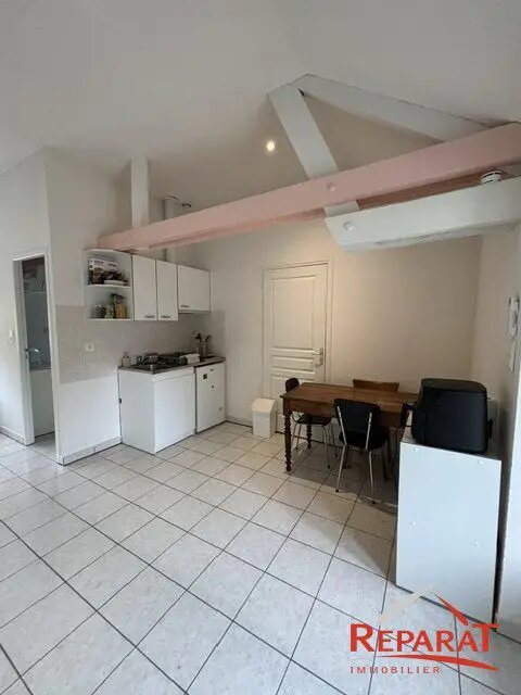 Appartement à louer, 23m², Saint-Viance