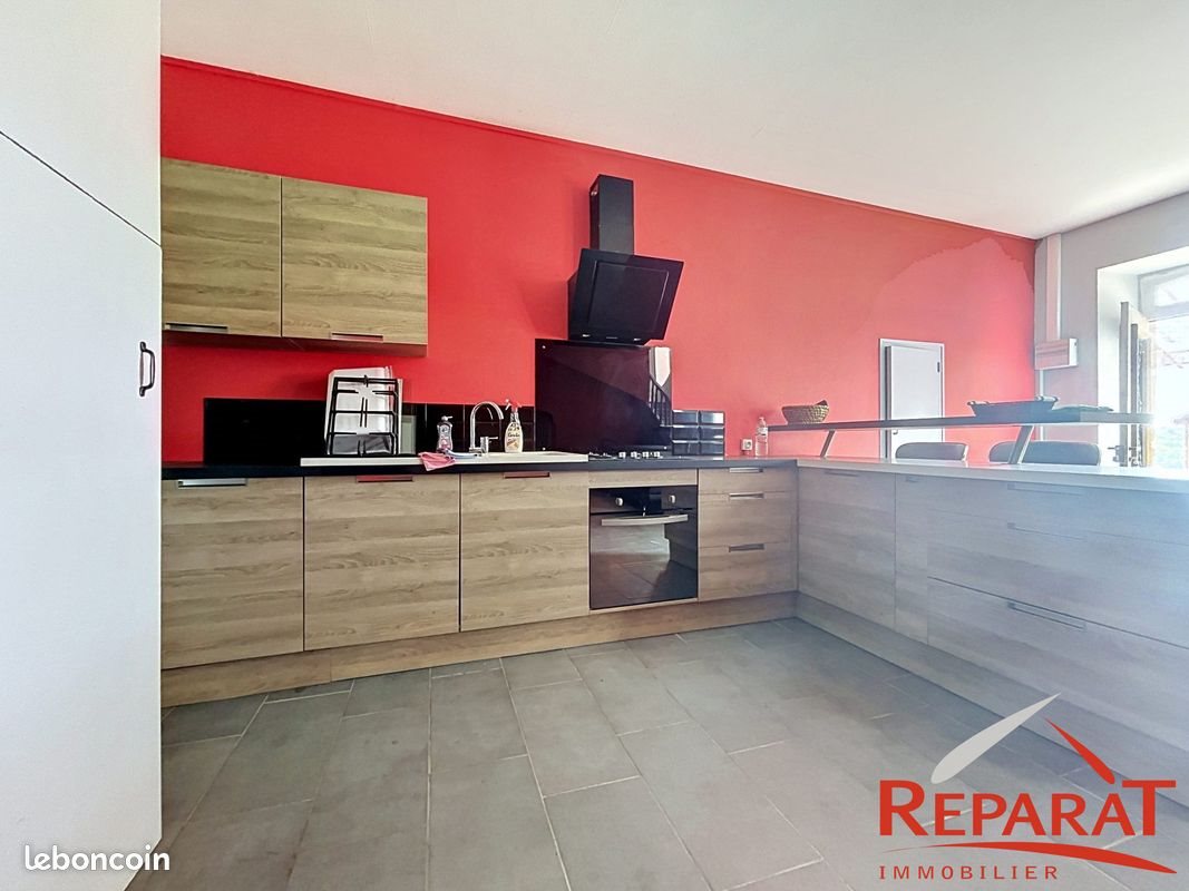 Maison à vendre, 100m², Ussac