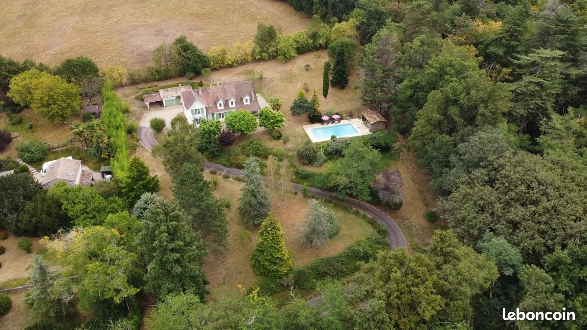 Maison à vendre, 243m², Bergerac