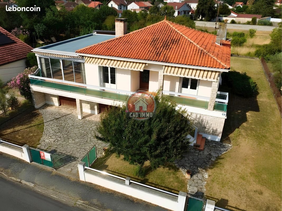 Maison à vendre, 191m², Bergerac