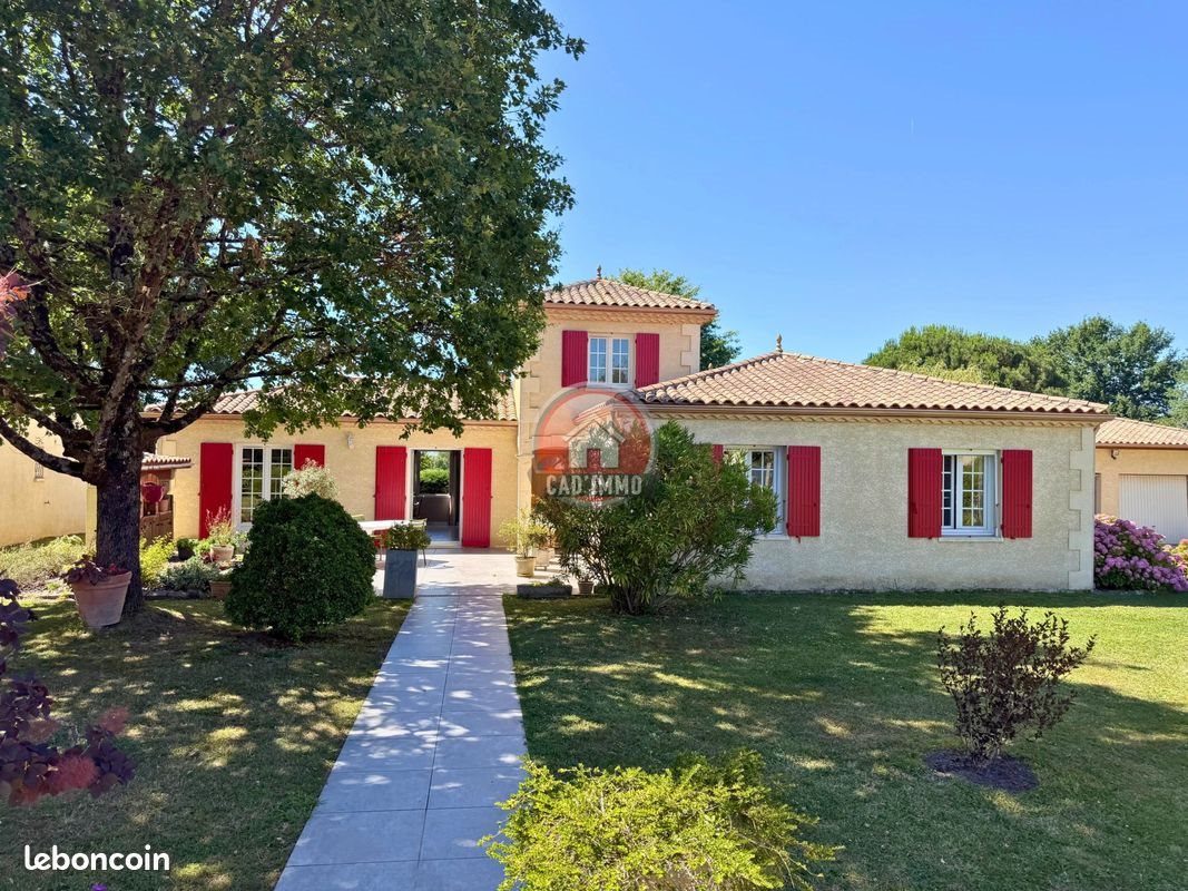 Maison à vendre, 130m², Gageac-et-Rouillac