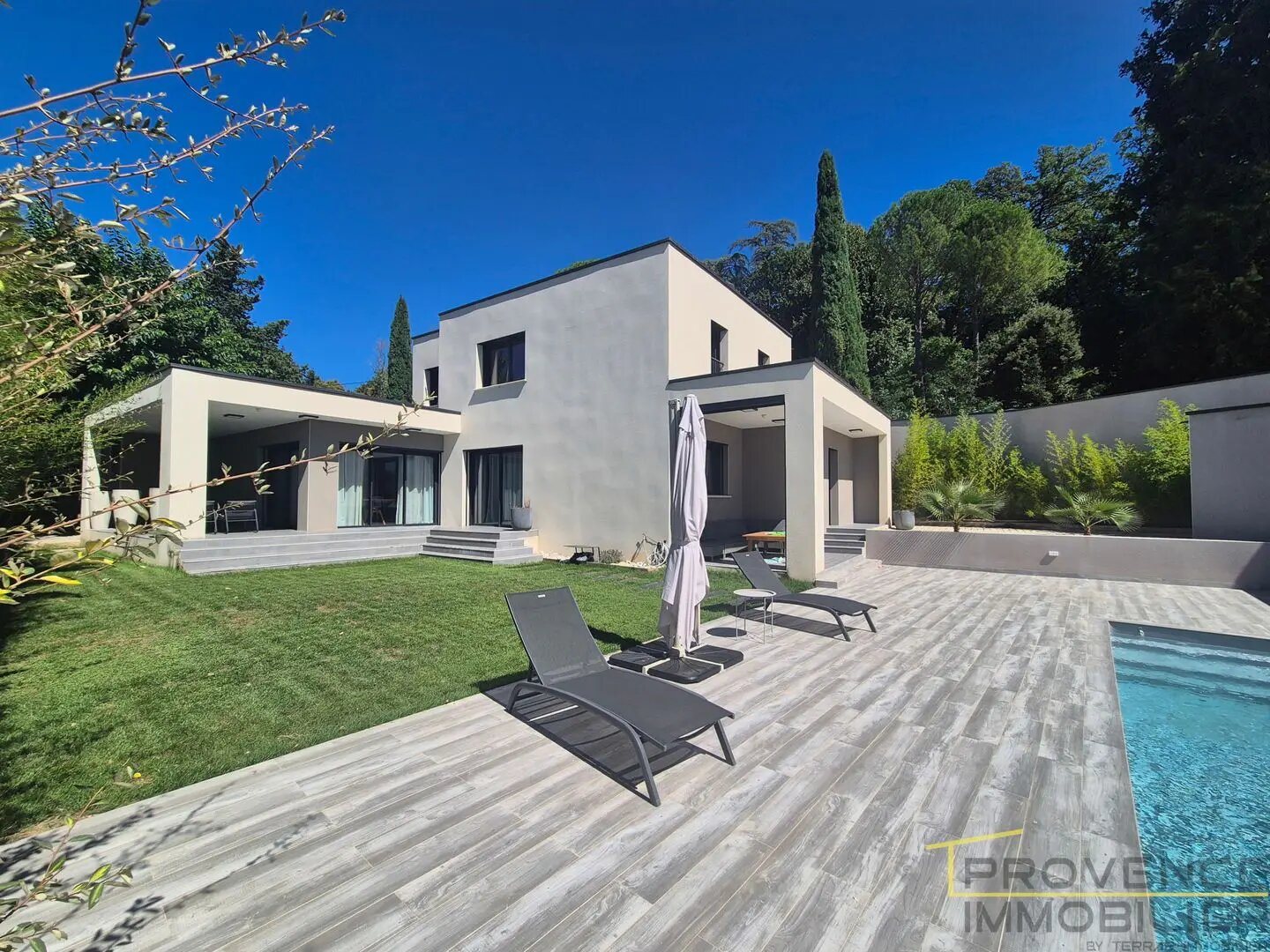 Maison à vendre, 169m², Montélimar