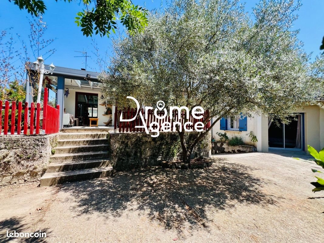 Maison à vendre, 170m², Montélier