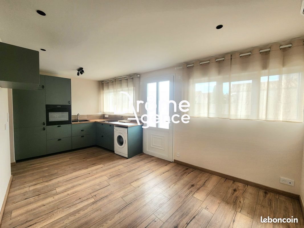 Appartement à louer, 28m², Bourg-lès-Valence