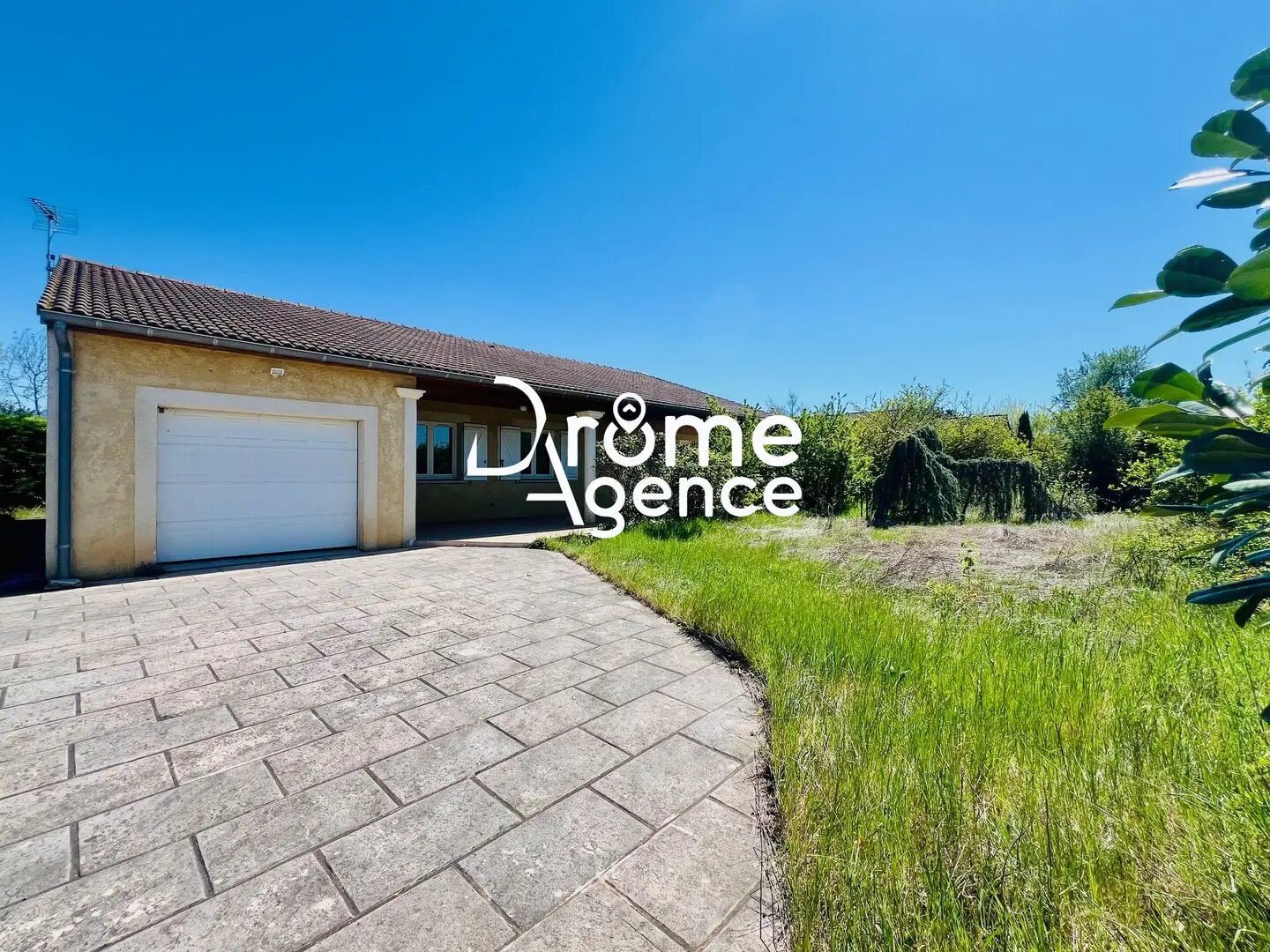 Maison à vendre, 108m², Montélier