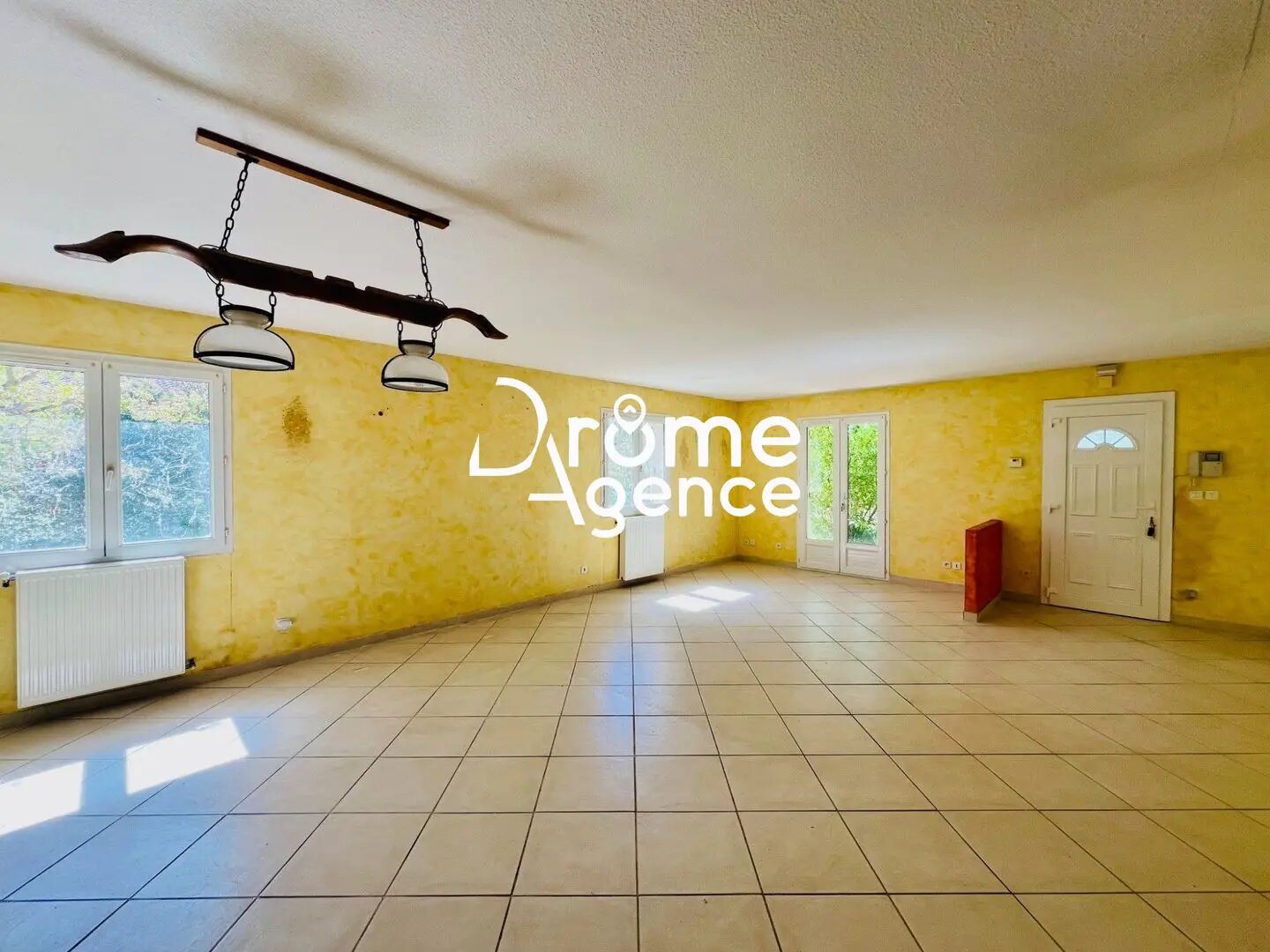 Maison à vendre, 108m², Montélier
