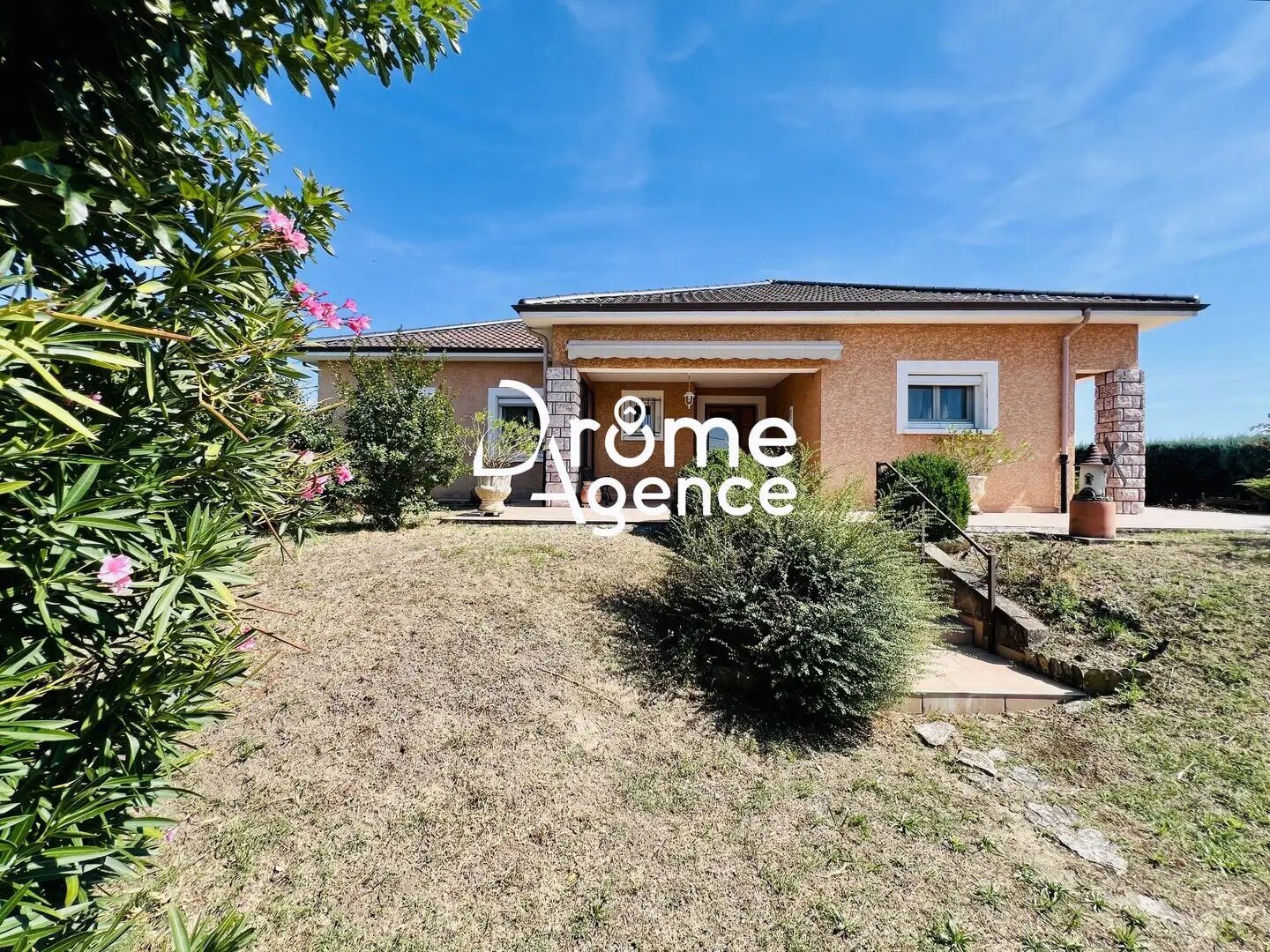 Maison à vendre, 130m², Montélier