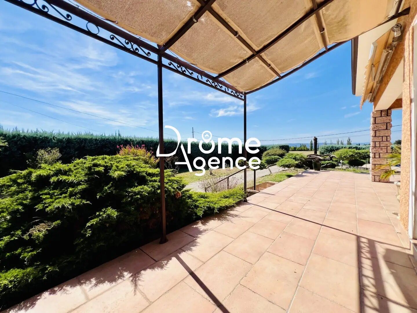 Maison à vendre, 130m², Montélier