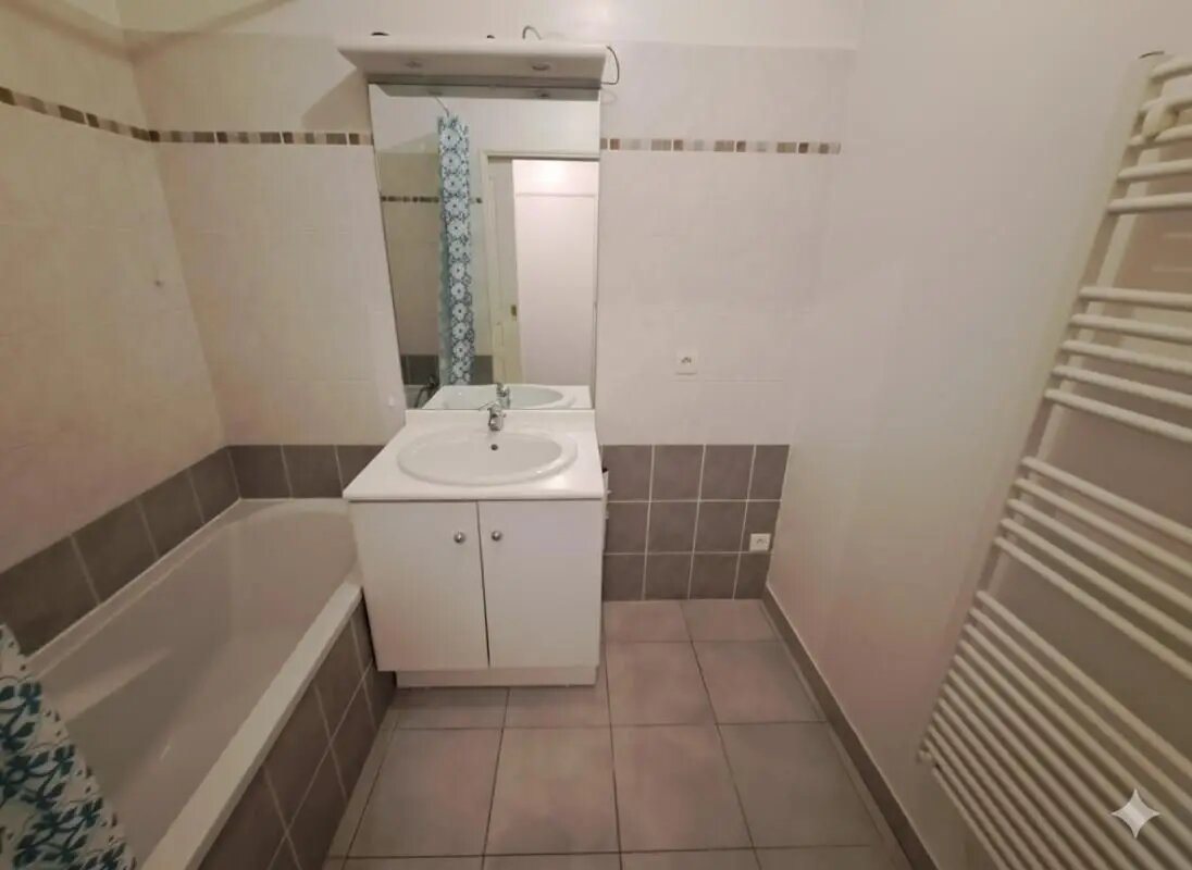 Appartement à louer, 84m², Saint-Symphorien-d'Ozon