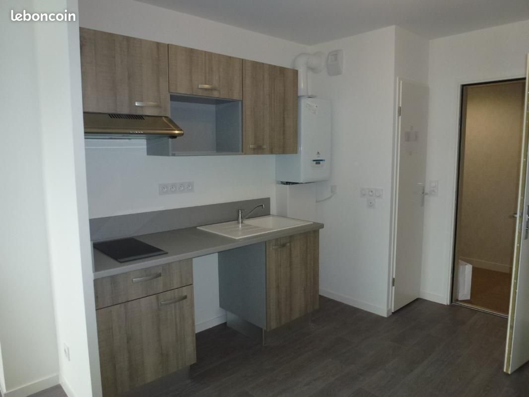 Appartement à louer, 37m², Saint-Priest