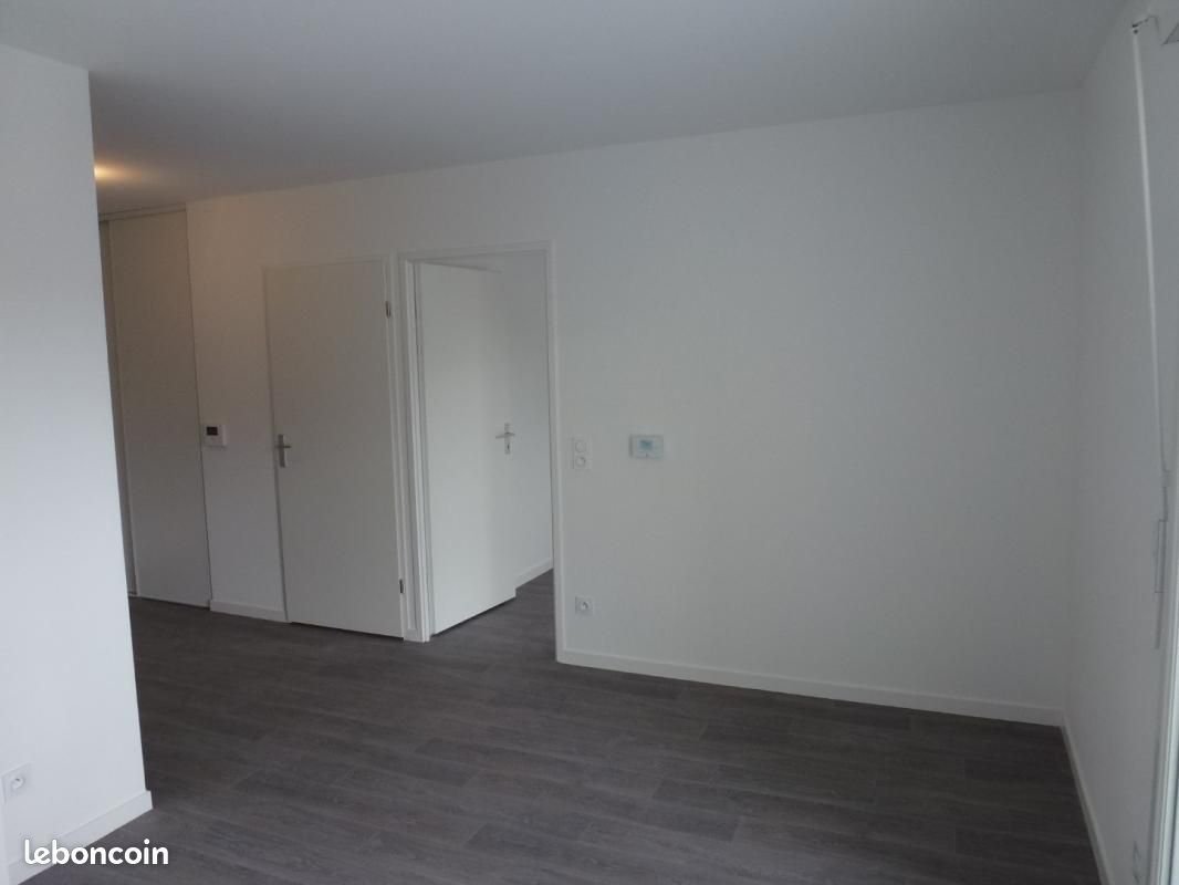 Appartement à louer, 37m², Saint-Priest