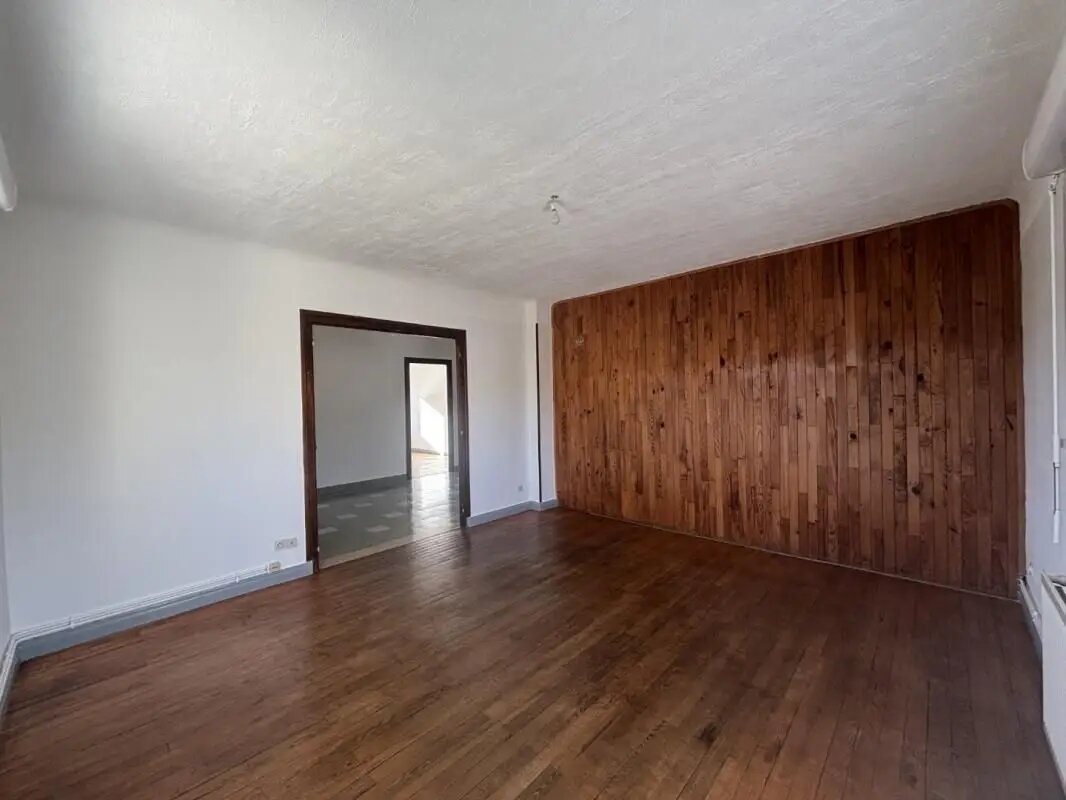 Appartement à louer, 81m², Susville