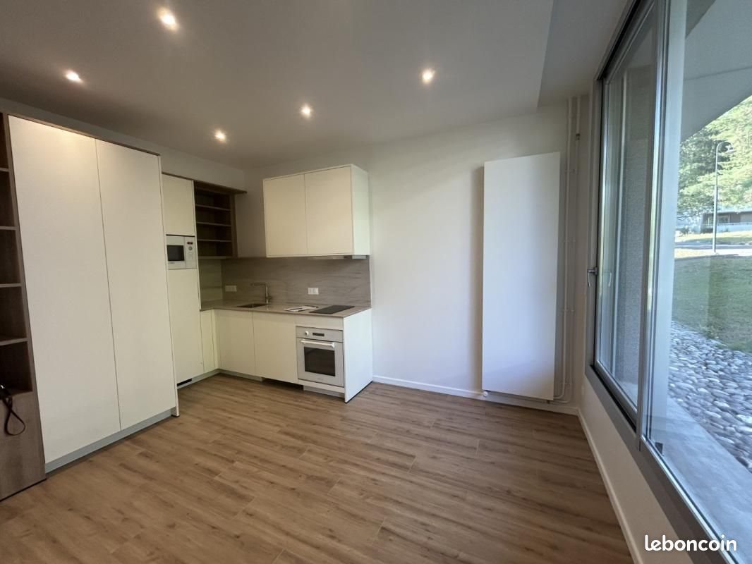 Appartement à louer, 29m², Meylan