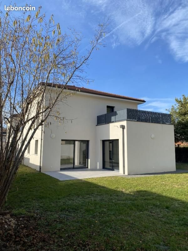Maison à louer, 135m², Meyzieu