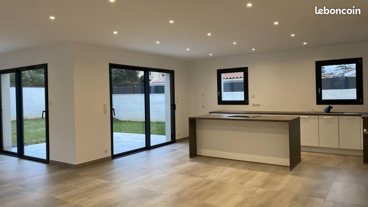 Maison à louer, 135m², Meyzieu