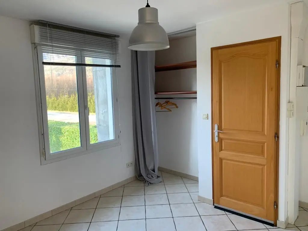 Appartement à louer, 29m², Voreppe
