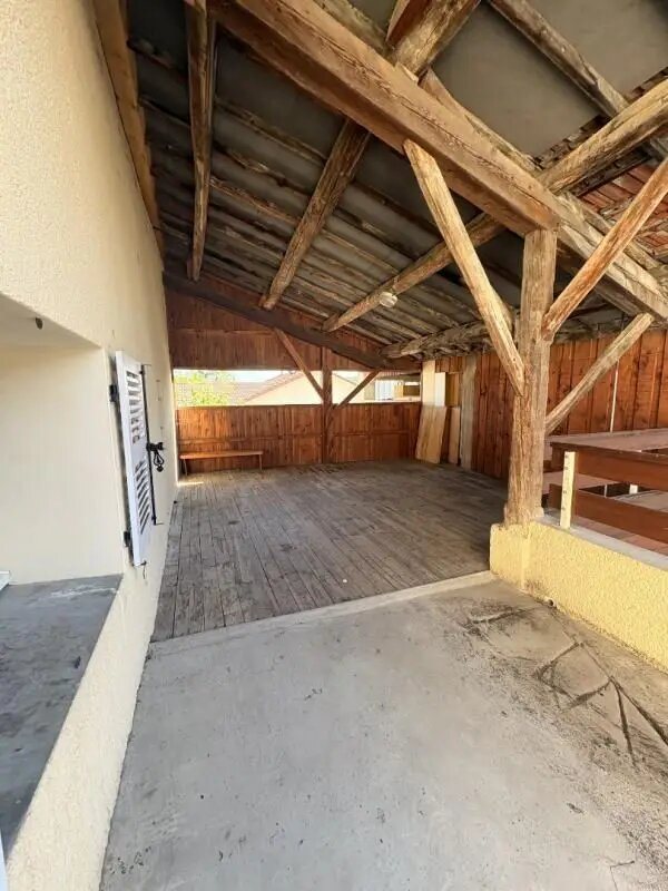 Appartement à louer, 84m², Saint-Vérand